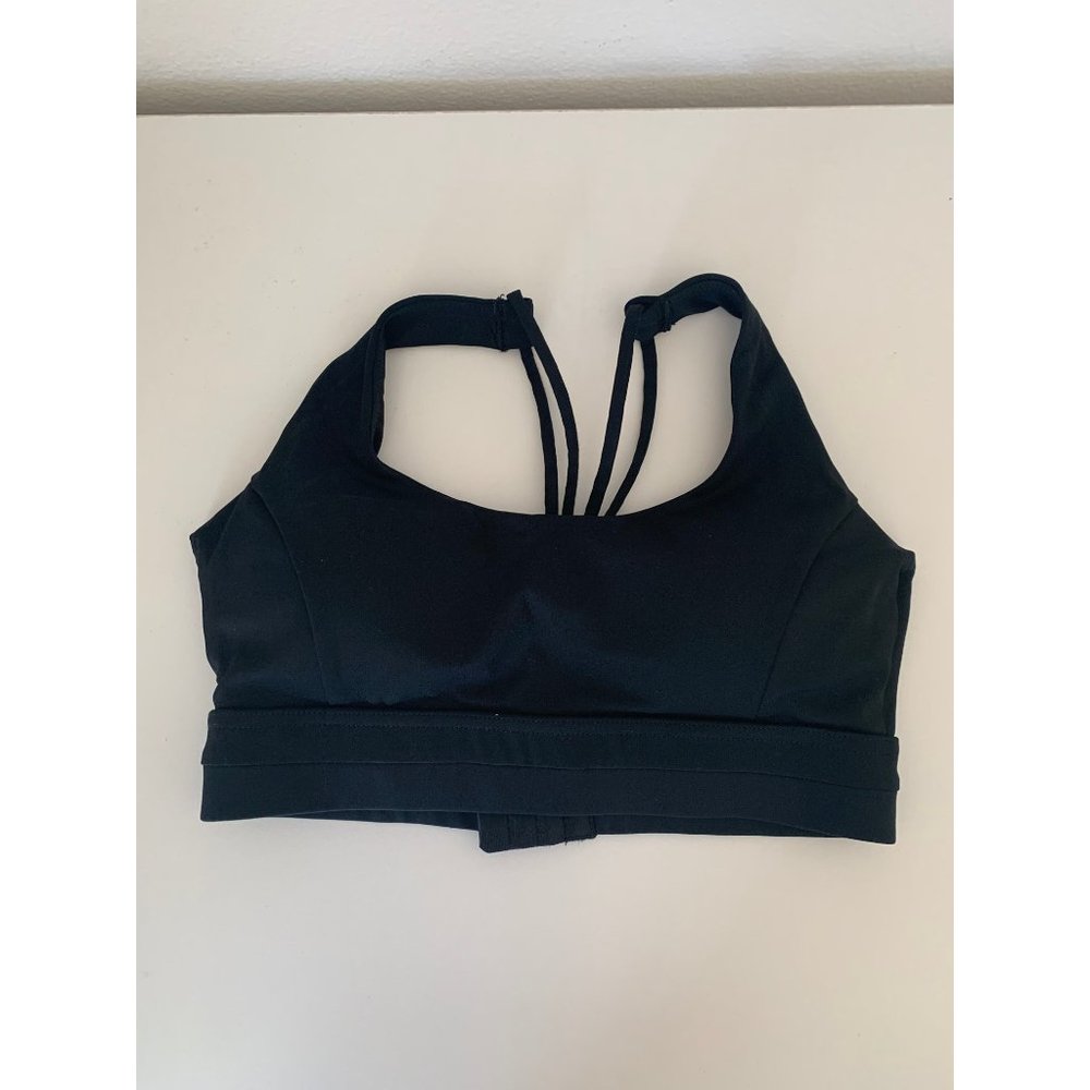 NWOT Womens Black Sports Bra Small